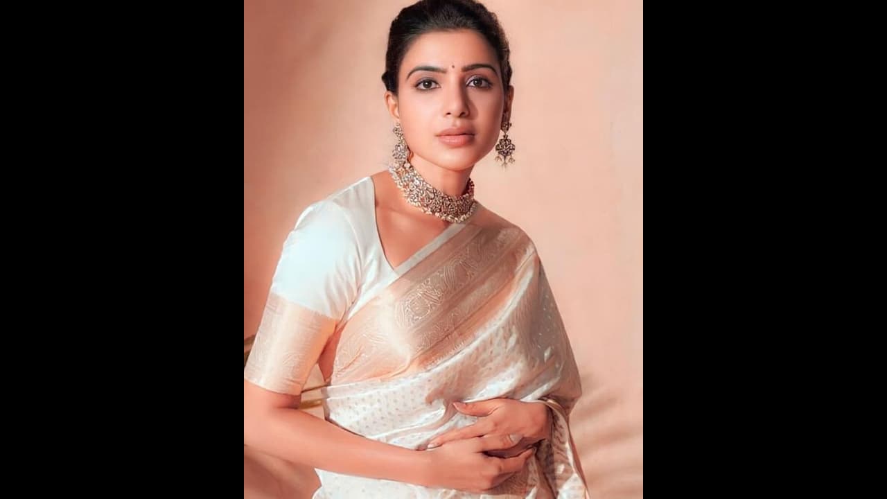 SAMANTHA: 'డెడ్ ' అని పోస్ట్ ఎందుకు పెట్టినట్లు?ఎందుకు డిలీట్ చేసింది? SAMANTHA: 'డెడ్ ' అని పోస్ట్ ఎందుకు పెట్టినట్లు?ఎందుకు డిలీట్ చేసింది?