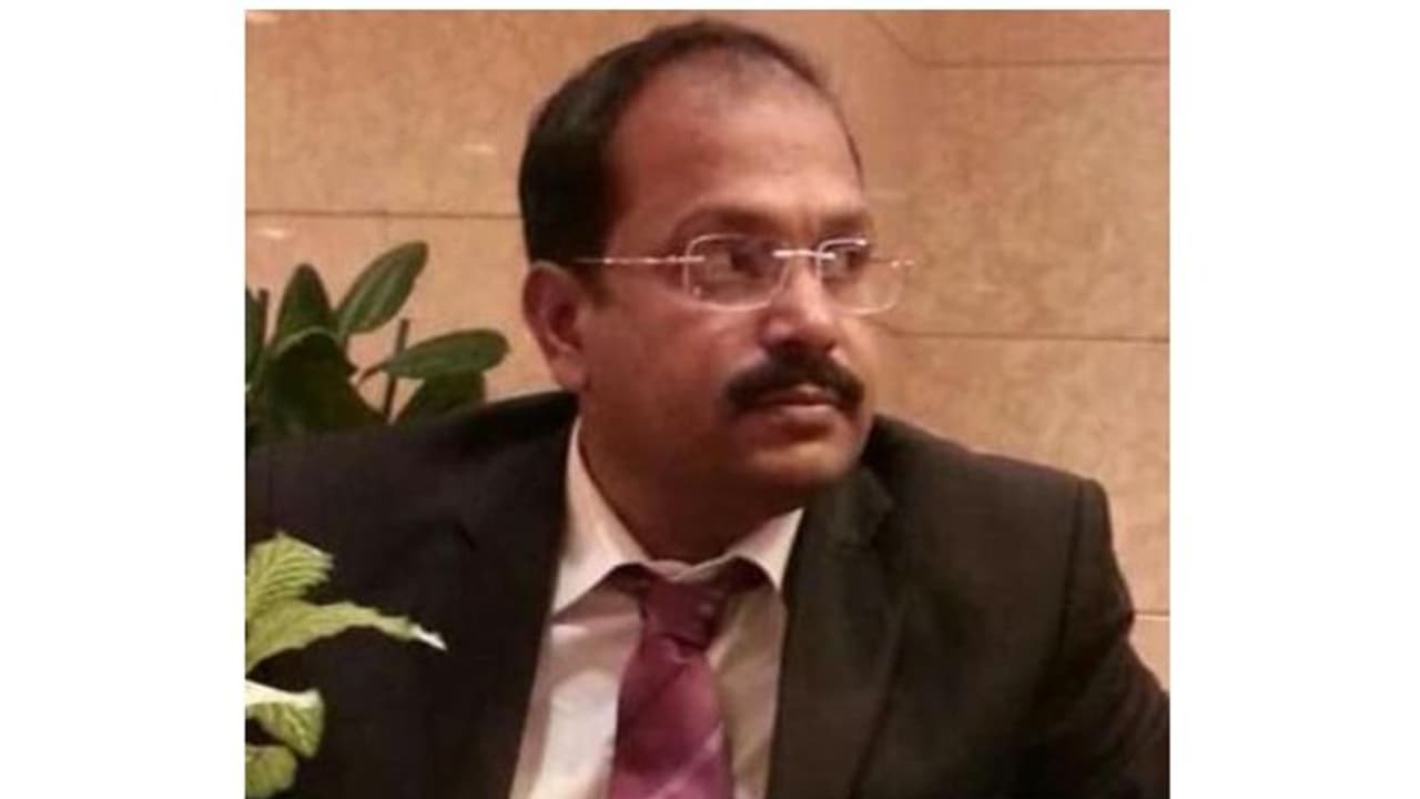 പ്രവാസി മലയാളി താമസ സ്ഥലത്തുവെച്ച് മരിച്ചു പ്രവാസി മലയാളി താമസ സ്ഥലത്തുവെച്ച് മരിച്ചു