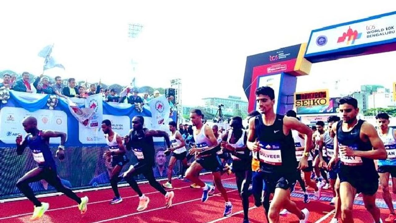 ಬೆಂಗಳೂರು 10ಕೆ ಗೆದ್ದ ಕಿಮೇಲಿ, ಚೆಪ್ಪೆ...! ಬೆಂಗಳೂರು 10ಕೆ ಗೆದ್ದ ಕಿಮೇಲಿ, ಚೆಪ್ಪೆ...!