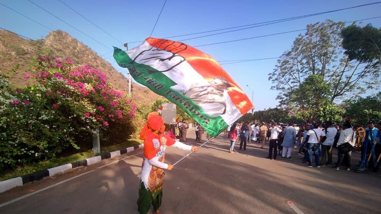ಕಾಂಗ್ರೆಸ್‌ ಚಿಂತನ ಶಿಬಿರದ ನಿರ್ಣಯ ಗುಜರಾತಲ್ಲಿ ಜಾರಿ!
