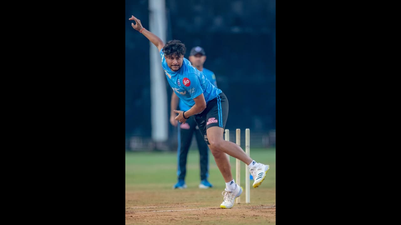 IPL 2022 : നിര്ണായക മത്സരത്തില് പഞ്ചാബ് കിംഗ്സിന് ടോസ്; ഡല്ഹി കാപിറ്റല്സില് രണ്ട് മാറ്റം IPL 2022 : നിര്ണായക മത്സരത്തില് പഞ്ചാബ് കിംഗ്സിന് ടോസ്; ഡല്ഹി കാപിറ്റല്സില് രണ്ട് മാറ്റം