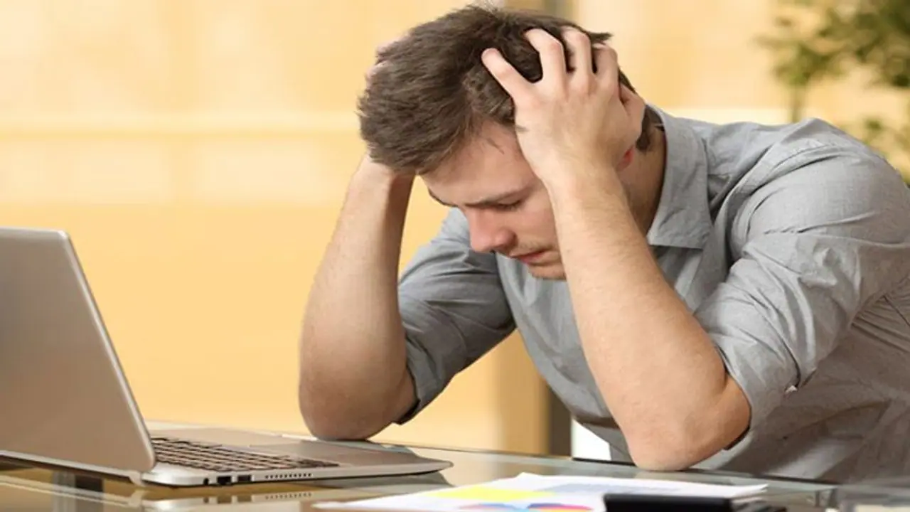 ರಜಾದಿನದಲ್ಲಿರುವ ಸಹೋದ್ಯೋಗಿಗಳಿಗೆ ತೊಂದರೆ ನೀಡಿದರೆ, ಕಂಪನಿಯಿಂದ 1 ಲಕ್ಷ ರೂ ದಂಡ