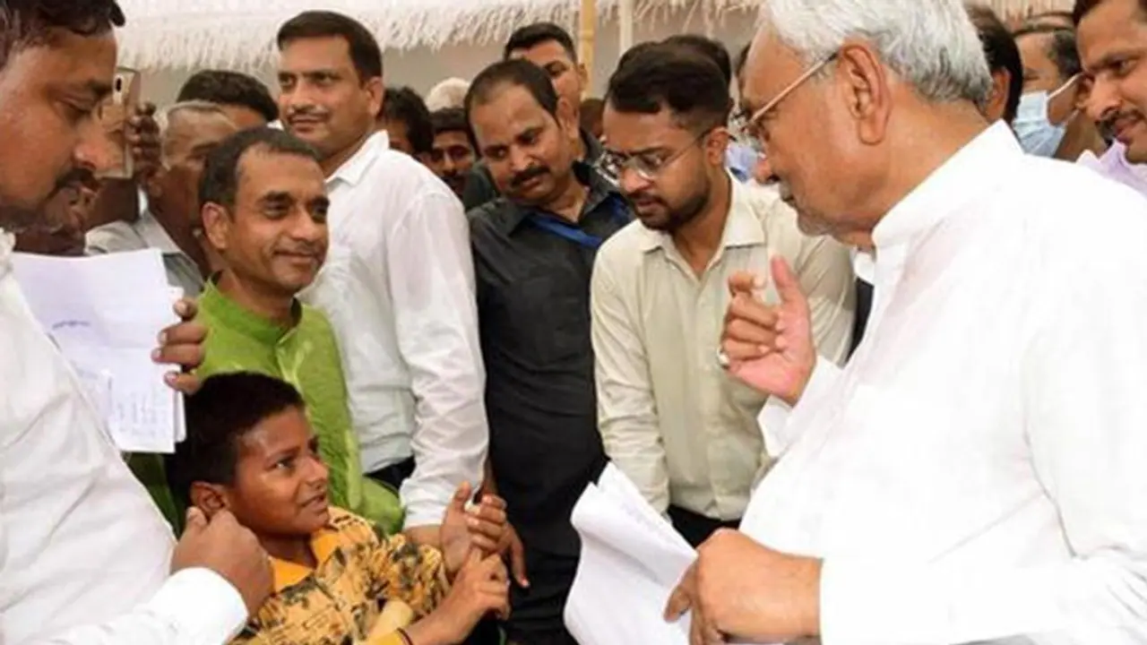 Bihar boy embarrasses CM Nitish Kumar, demands quality education; watch