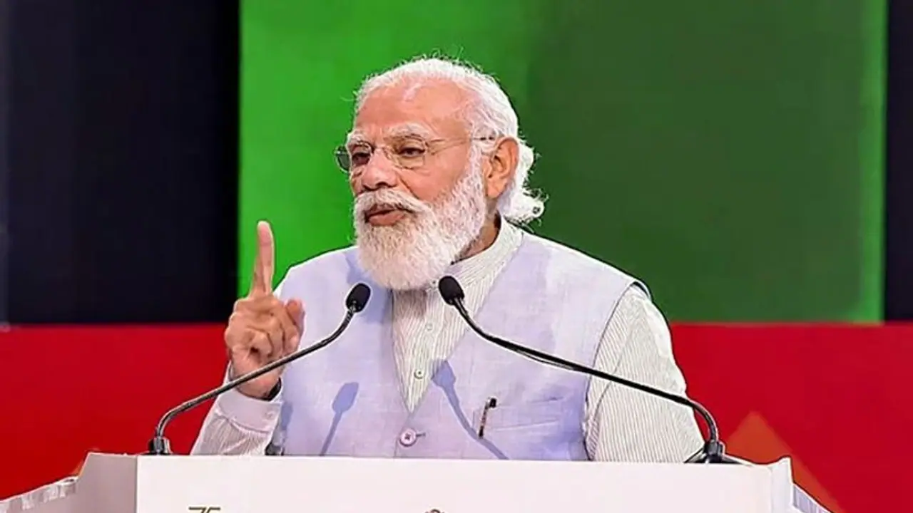 'ತೈಲ ಬೆಲೆ ಏರಿಳಿಸುವುದರಲ್ಲಿ ಮೋದಿ ಮ್ಯಾಜಿಕ್ ಮ್ಯಾನ್' 'ತೈಲ ಬೆಲೆ ಏರಿಳಿಸುವುದರಲ್ಲಿ ಮೋದಿ ಮ್ಯಾಜಿಕ್ ಮ್ಯಾನ್'