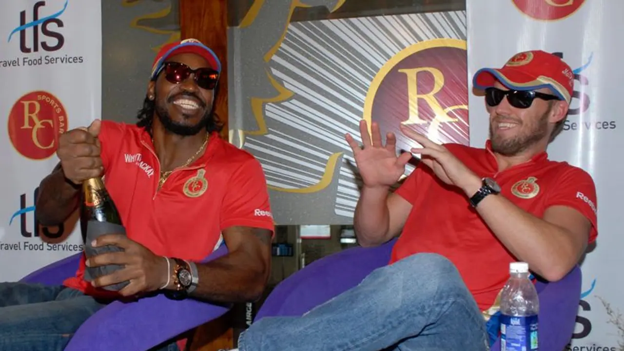 IPL 2022 : ಹಾಲ್ ಆಫ್ ಫೇಮ್ ಪರಿಚಯಿಸಿದ ಆರ್ ಸಿಬಿ, ಗೌರವ ಪಡೆದ ಮೊದಲಿಗರಾದ ಕ್ರಿಸ್ ಗೇಲ್, ಎಬಿಡಿ!