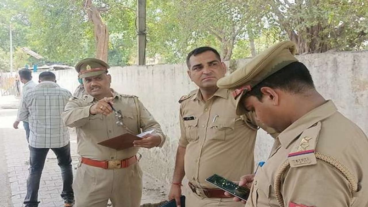हापुड़: दुपट्टे से गला घोंटकर महिला की हत्या, नहीं हो सकी शिनाख्त 