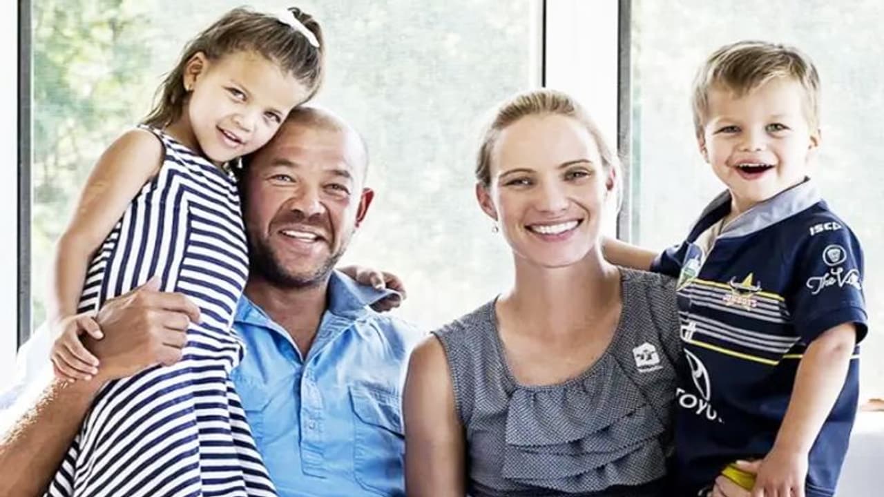 Andrew Symonds:बेटी के बर्थडे से तीन दिन पहले दुनिया छोड़ गए एंड्रयू साइमंड्स, बीवी बच्चों से रह रहे थे अलग Andrew Symonds:बेटी के बर्थडे से तीन दिन पहले दुनिया छोड़ गए एंड्रयू साइमंड्स, बीवी बच्चों से रह रहे थे अलग