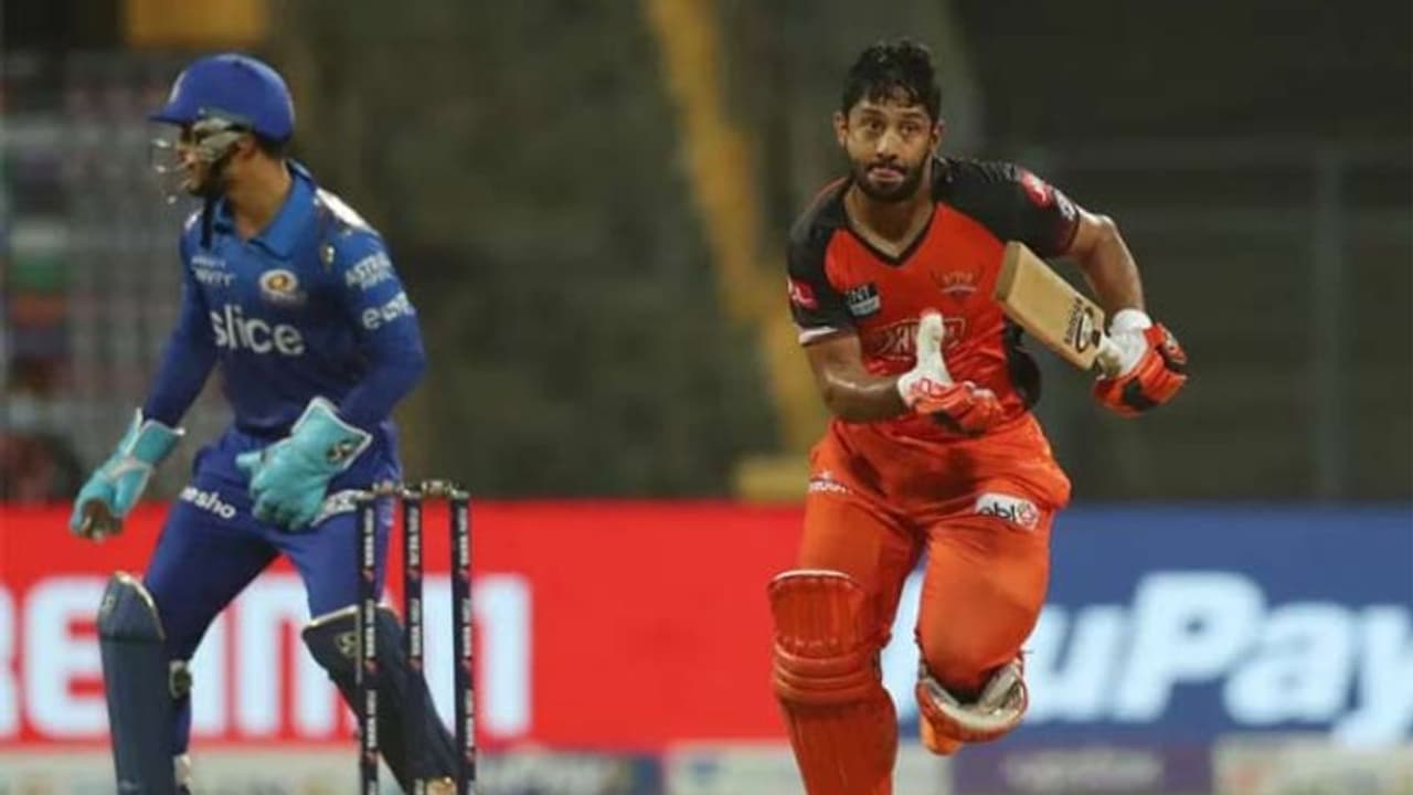 MI vs SRH রাহুল গর্গ পুরানদের অনবদ্য ব্যাটিং, মুম্বইকে ১৯৪ রানের টার্গেট দিল সানরাইজার্স