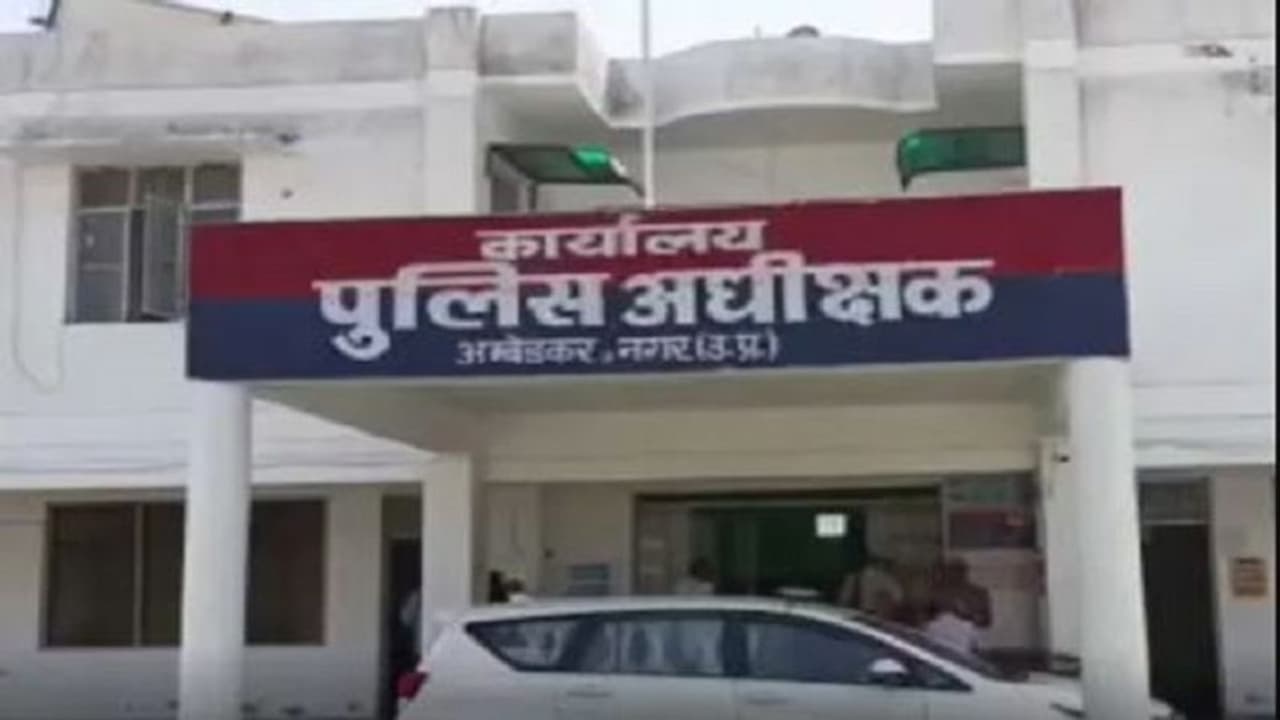 धर्म छिपाकर की शादी और फिर धर्मांतरण के बाद तीन तलाक, हलाला की शर्त सामने आने पर न्याय के लिए भटक रही पीड़िता