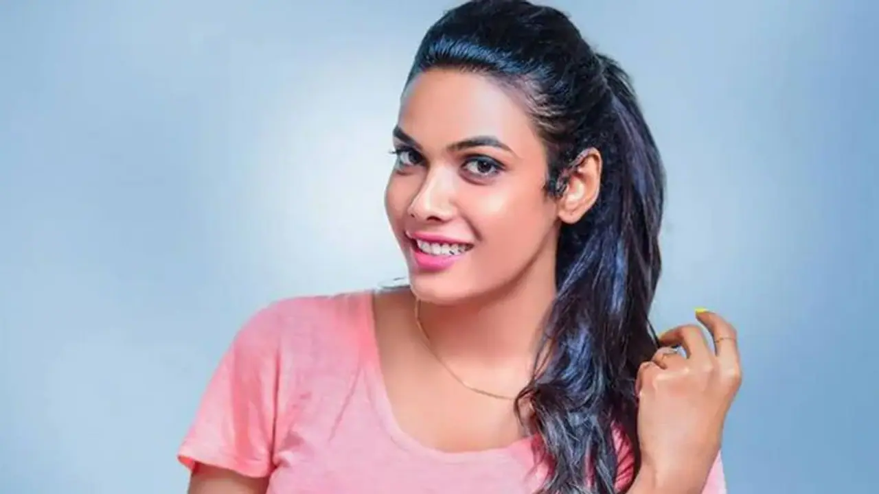 Sherin Celin Death: இளம் திருநங்கை நடிகை தூக்கிட்டு தற்கொலை....கேரளாவில் அடுத்தது அரங்கேறிய கொடூரம்... Sherin Celin Death: இளம் திருநங்கை நடிகை தூக்கிட்டு தற்கொலை....கேரளாவில் அடுத்தது அரங்கேறிய கொடூரம்...