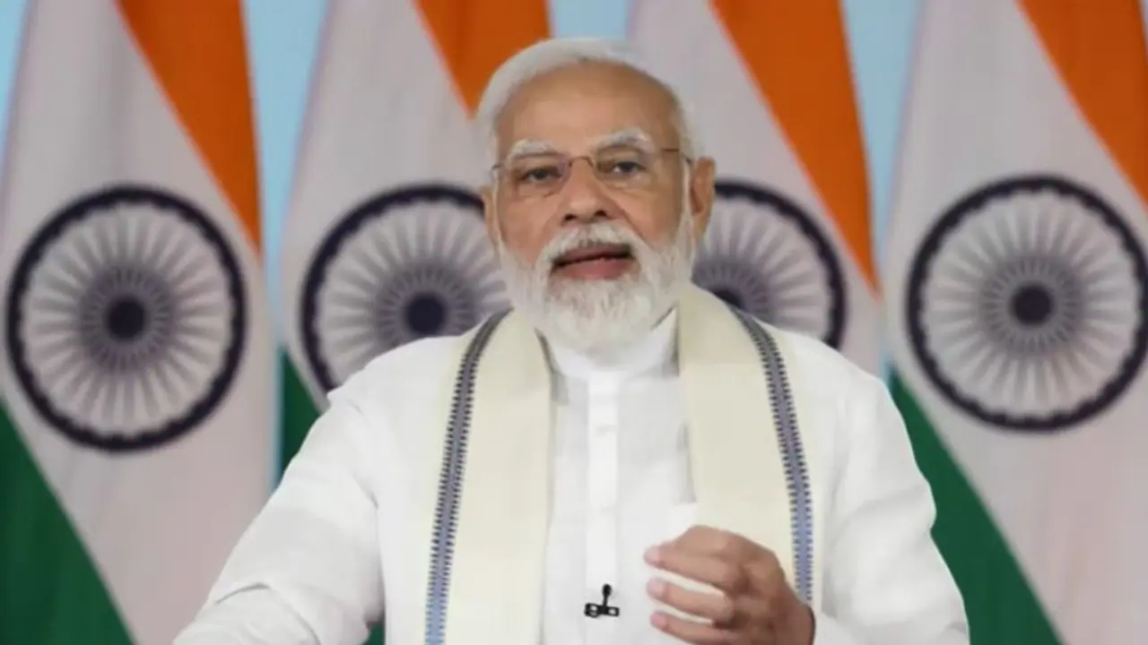 টোকিও সফরে কলম ধরলেন মোদী, ভারত জাপান সম্পর্কের ভিত নিয়ে প্রশংসা টোকিও সফরে কলম ধরলেন মোদী, ভারত জাপান সম্পর্কের ভিত নিয়ে প্রশংসা