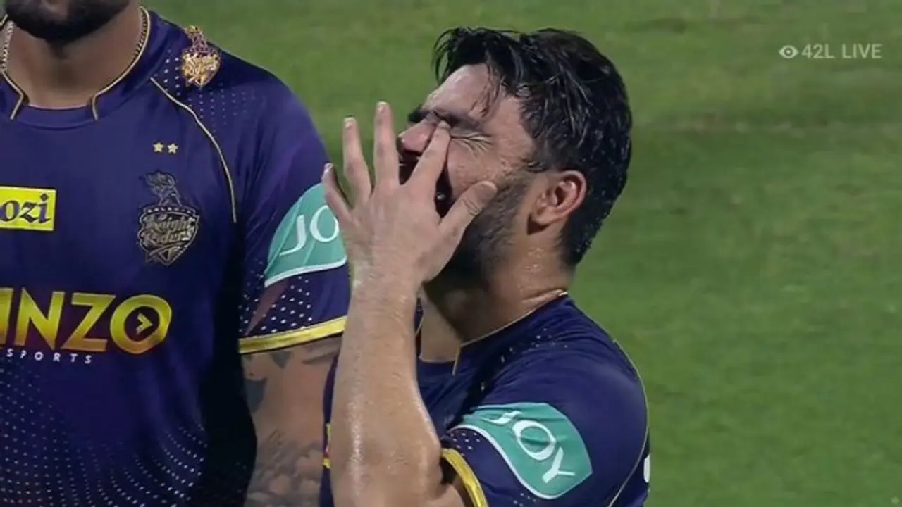 IPL 2022 ಲಖನೌ ಎದುರು ರೋಚಕ ಸೋಲಿನ ಬಳಿಕ ಕಣ್ಣೀರಿಟ್ಟ ರಿಂಕು ಸಿಂಗ್..! IPL 2022 ಲಖನೌ ಎದುರು ರೋಚಕ ಸೋಲಿನ ಬಳಿಕ ಕಣ್ಣೀರಿಟ್ಟ ರಿಂಕು ಸಿಂಗ್..!