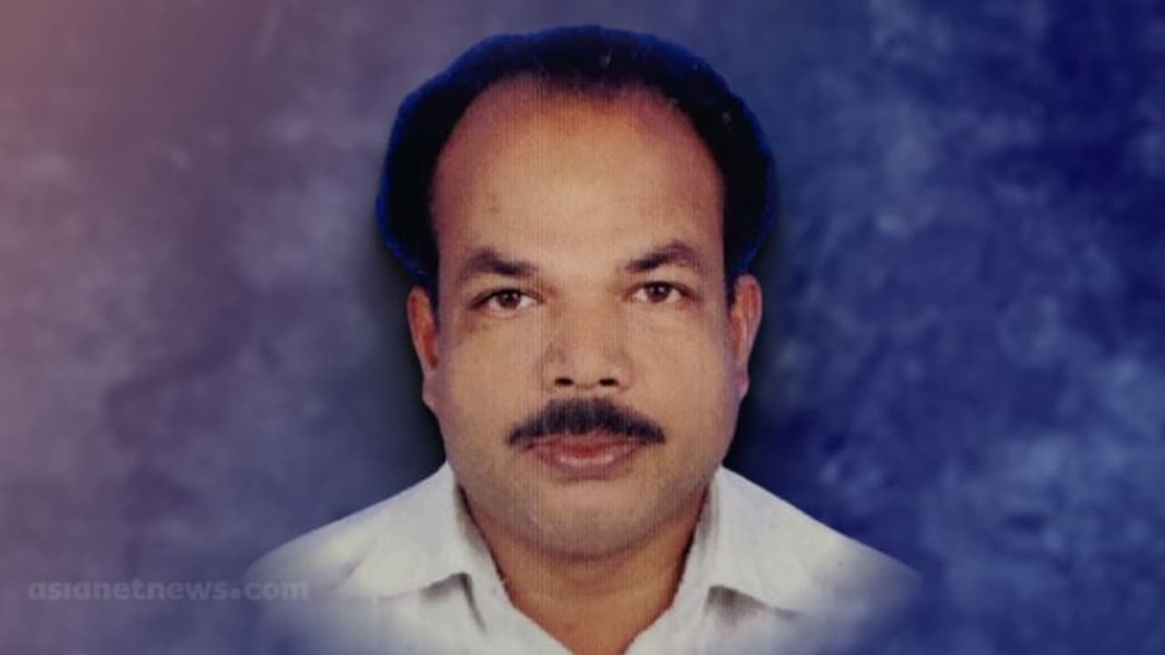 സ്വര്ണപ്പണയ തട്ടിപ്പിൽ അന്വേഷണം നടക്കുന്നതിനിടെ ഗ്രാമീണ ബാങ്കിലെ അപ്രൈസര് ജീവനൊടുക്കി സ്വര്ണപ്പണയ തട്ടിപ്പിൽ അന്വേഷണം നടക്കുന്നതിനിടെ ഗ്രാമീണ ബാങ്കിലെ അപ്രൈസര് ജീവനൊടുക്കി