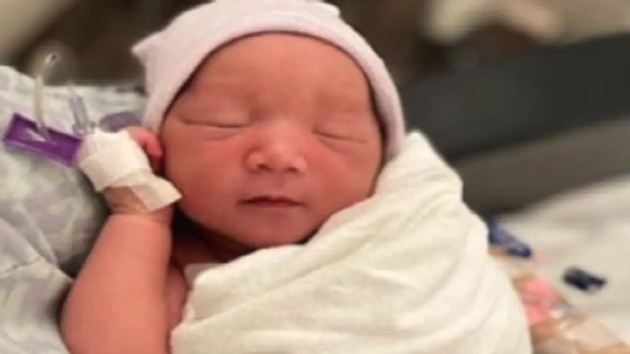 பித்ரு பட்ச மாதத்தில் குழந்தை பிறப்பது நன்மையா..?? தீமையா...??