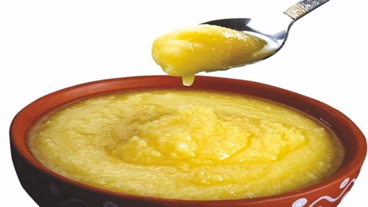 खाली पेट घी पीने से सेहत को मिलेंगे ये 6 फायदे, जानिए एक्सपर्ट से खाली पेट घी पीने से सेहत को मिलेंगे ये 6 फायदे, जानिए एक्सपर्ट से