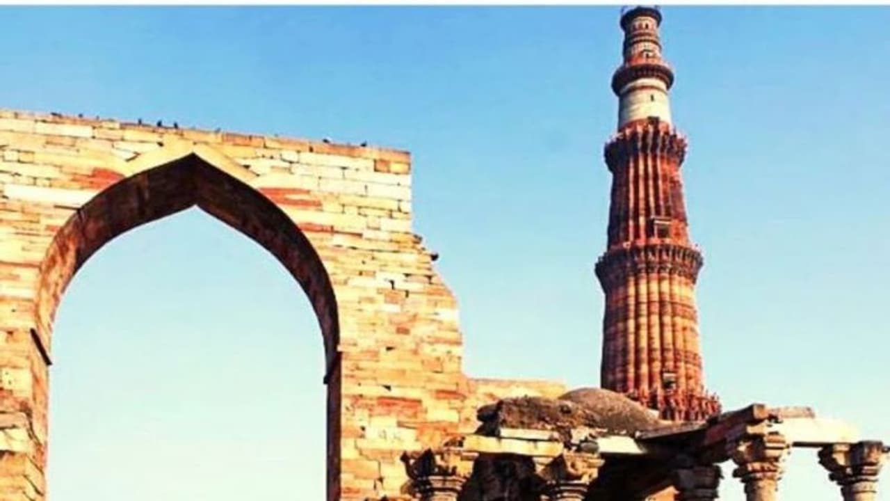 ज्ञानवापी अकेली नहीं, दिल्ली की कुव्वत उल इस्लाम मस्जिद पर भी विवाद, 27 हिंदू जैन मंदिर तोड़कर बनाने का दावा ज्ञानवापी अकेली नहीं, दिल्ली की कुव्वत उल इस्लाम मस्जिद पर भी विवाद, 27 हिंदू जैन मंदिर तोड़कर बनाने का दावा