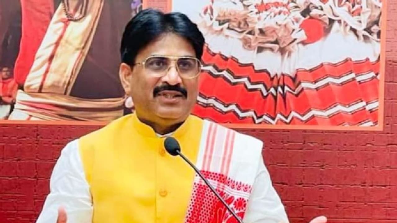 Bajrangi Prasad Yadav is committed to bringing social reforms and social justice to society Bajrangi Prasad Yadav is committed to bringing social reforms and social justice to society