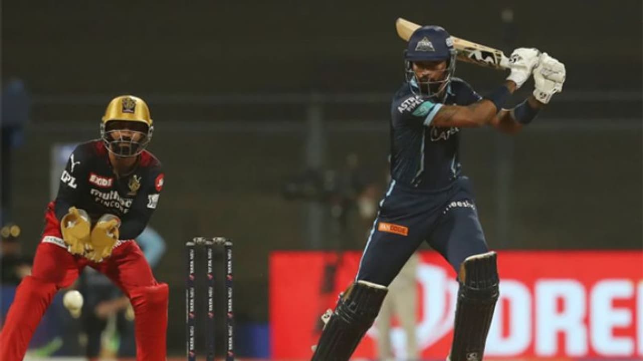 RCB vs GT হার্দিক পান্ডিয়ার অধিনায়কোচিত ইনিংস, আরসিবিকে ১৬৯ রানের টার্গেট দিল গুজরাট RCB vs GT হার্দিক পান্ডিয়ার অধিনায়কোচিত ইনিংস, আরসিবিকে ১৬৯ রানের টার্গেট দিল গুজরাট