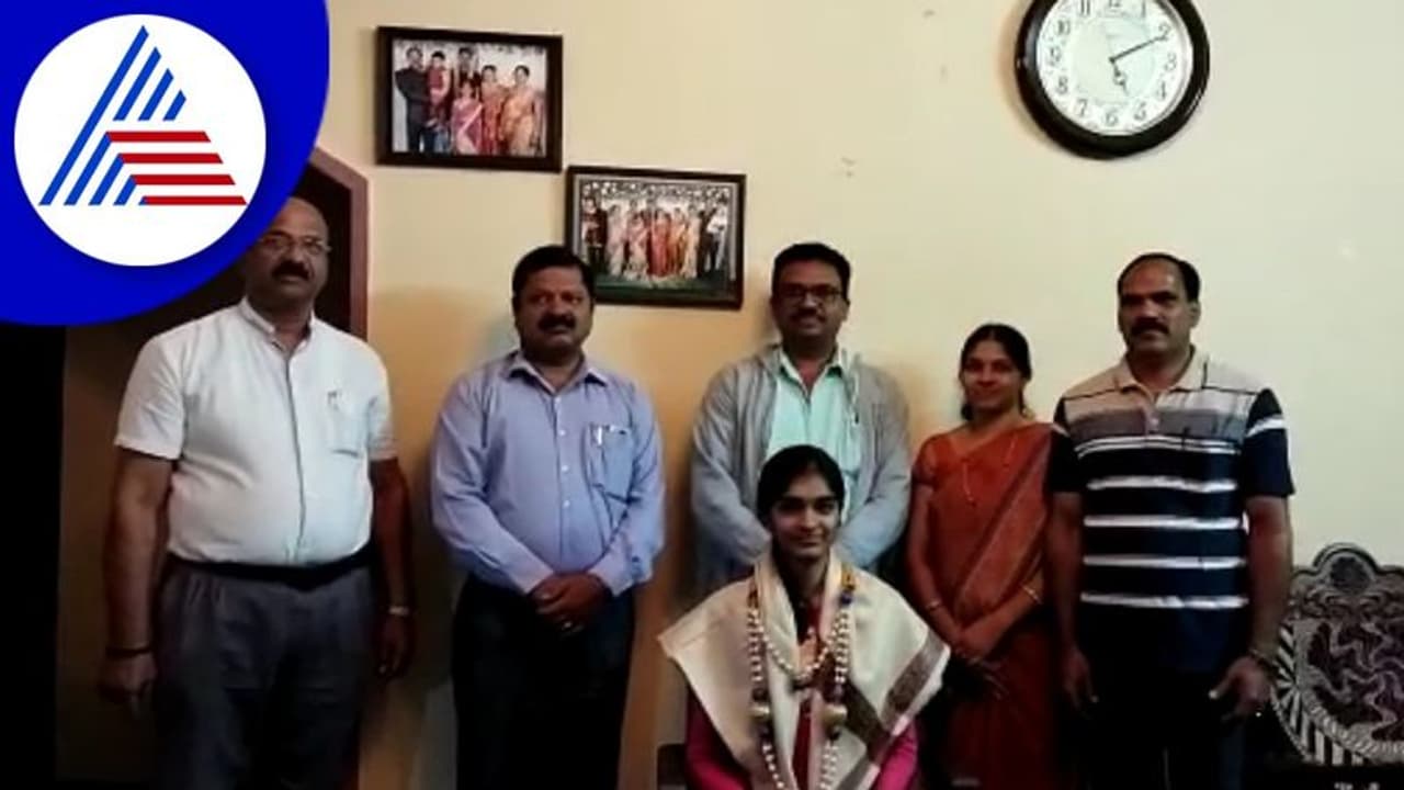 Chikkamagaluru: ಎಸ್ಎಸ್ಎಲ್ಸಿ ಫಲಿತಾಂಶ ಕಾಫಿನಾಡಿಗೆ ಎ ಶ್ರೇಣಿ: 6 ಮಂದಿ ವಿದ್ಯಾರ್ಥಿಗಳು 625 ಕ್ಕೆ 625 Chikkamagaluru: ಎಸ್ಎಸ್ಎಲ್ಸಿ ಫಲಿತಾಂಶ ಕಾಫಿನಾಡಿಗೆ ಎ ಶ್ರೇಣಿ: 6 ಮಂದಿ ವಿದ್ಯಾರ್ಥಿಗಳು 625 ಕ್ಕೆ 625