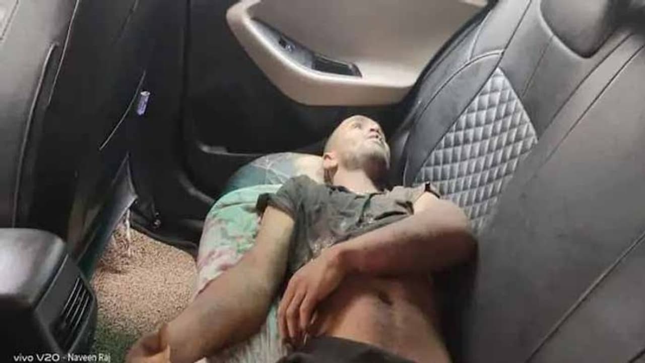 విచారణను సీబీఐకి అప్పగించాలి:ఏపీ సీఎస్, డీజీపీలకు డ్రైవర్ సుబ్రమణ్యం తల్లి లేఖ విచారణను సీబీఐకి అప్పగించాలి:ఏపీ సీఎస్, డీజీపీలకు డ్రైవర్ సుబ్రమణ్యం తల్లి లేఖ