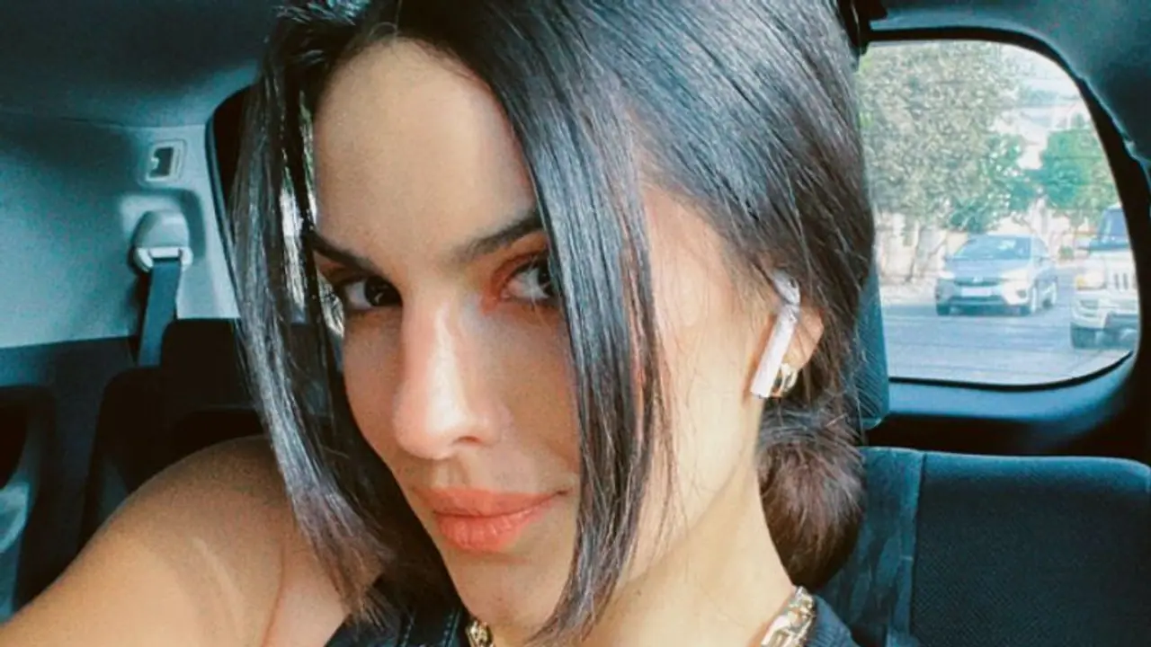 IPL 2022: Here's how Hardik Pandya's wife Natasa Stankovic gets match ready IPL 2022: Here's how Hardik Pandya's wife Natasa Stankovic gets match ready