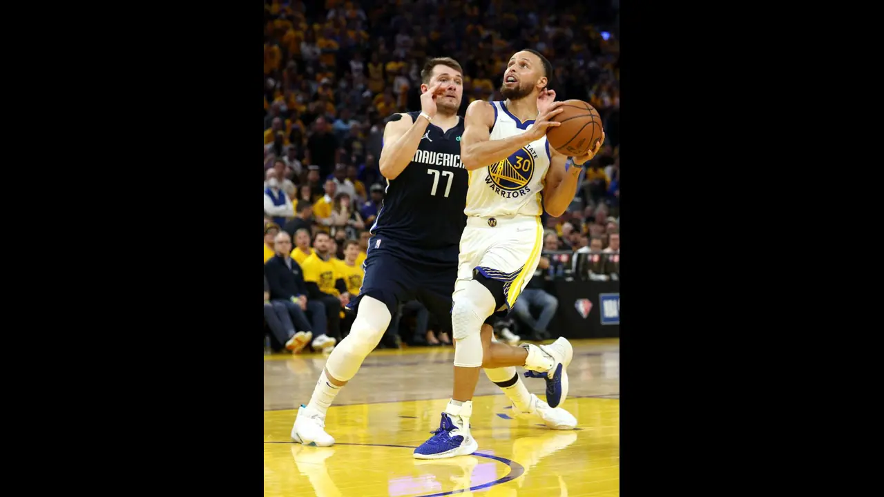 NBA Western Conference Finals: Golden State Warriors' determination makes it 2 0 against Dallas Mavericks NBA Western Conference Finals: Golden State Warriors' determination makes it 2 0 against Dallas Mavericks