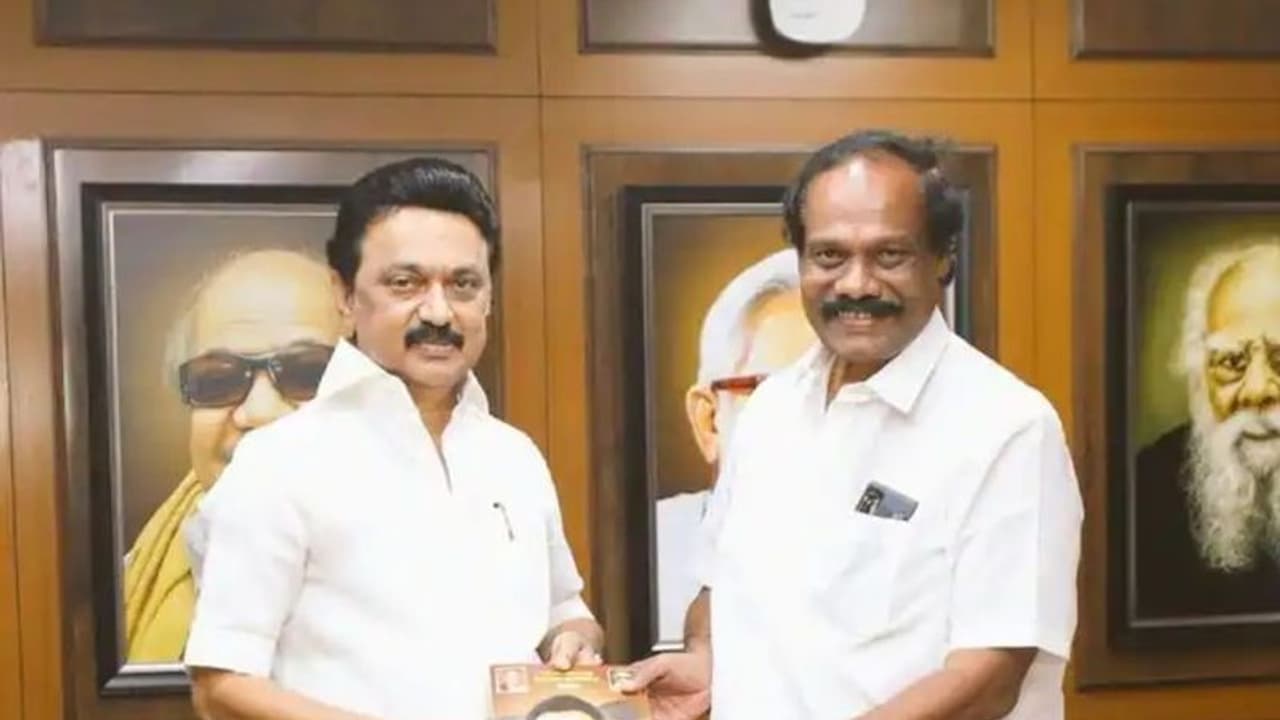 சர்ச்சையில் சிக்கிய லியோனி..முட்டுக்கட்டை போடும் பாஜக.. விரைவில் கைதா ? பரபரப்பு !