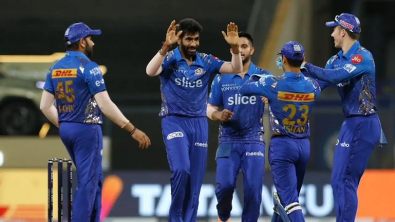  ഐപിഎല്‍: അവന്‍ വന്നില്ലെങ്കില്‍ മുംബൈയെ കാത്തിരിക്കുന്നത് വലിയ പ്രതിസന്ധി; മുന്നറിയിപ്പുമായി ജാഫര്‍