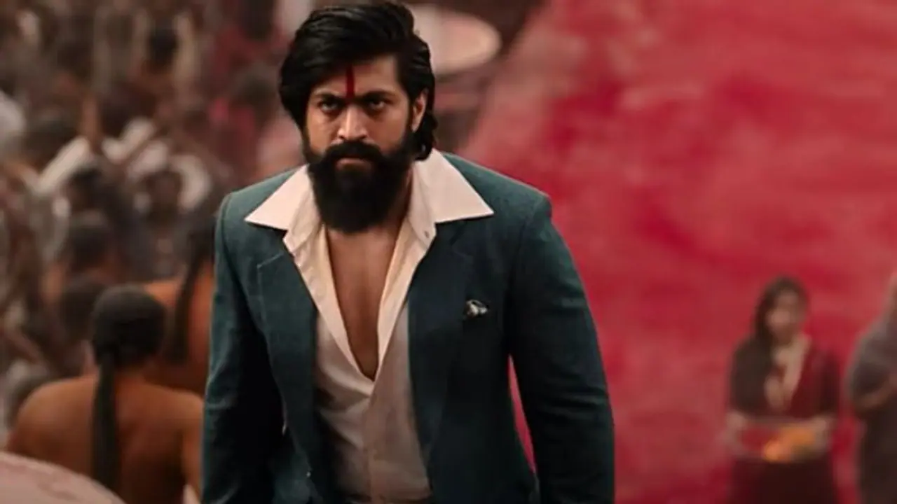 KGF 2 Song : തിയറ്ററുകളിൽ രോമാഞ്ചം കൊള്ളിച്ച 'സുൽത്താന'; റോക്കിയുടെ മാസ് ഗാനമെത്തി KGF 2 Song : തിയറ്ററുകളിൽ രോമാഞ്ചം കൊള്ളിച്ച 'സുൽത്താന'; റോക്കിയുടെ മാസ് ഗാനമെത്തി