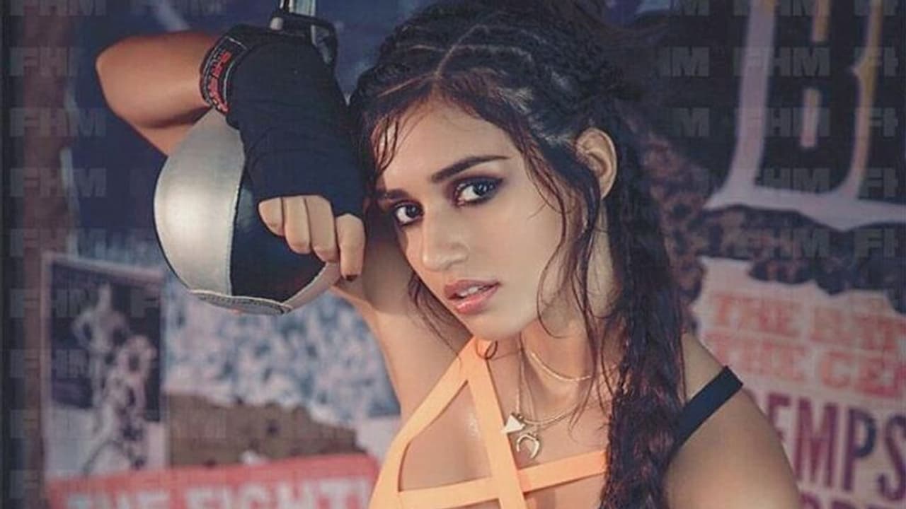 लड़के ने की छेड़छाड़ तो गुस्साई दिशा पाटनी ने की जमकर धुलाई, पहले मारे धूंसे फिर चलाई लात, VIDEO लड़के ने की छेड़छाड़ तो गुस्साई दिशा पाटनी ने की जमकर धुलाई, पहले मारे धूंसे फिर चलाई लात, VIDEO