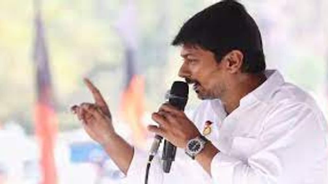 2024 மக்களவை தேர்தலில் 40 தொகுதியிலும் திமுக வெல்லும்.. அடித்து சொல்லும் உதயநிதி ஸ்டாலின்.. 2024 மக்களவை தேர்தலில் 40 தொகுதியிலும் திமுக வெல்லும்.. அடித்து சொல்லும் உதயநிதி ஸ்டாலின்..