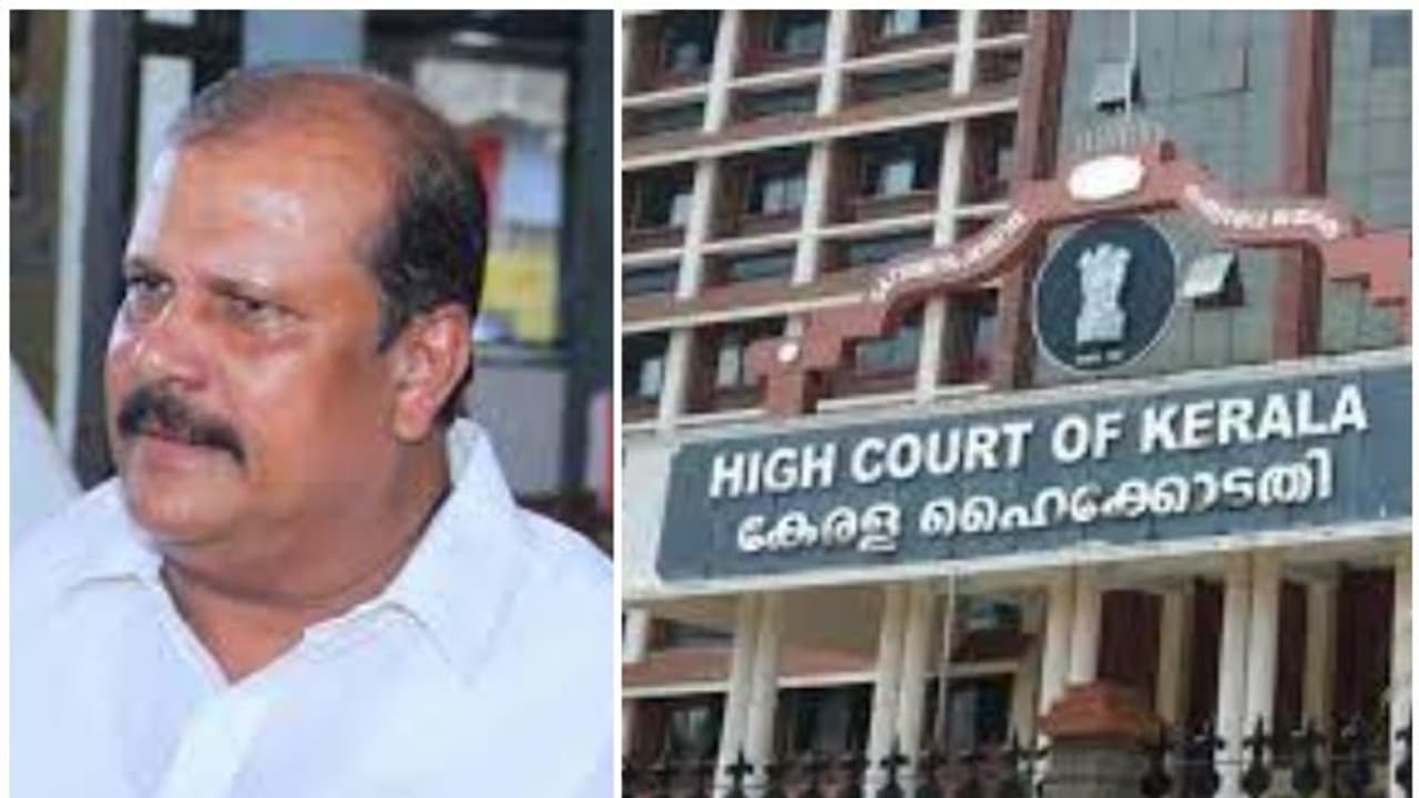 P C George: വിദ്വേഷപ്രസംഗക്കേസ്; മുൻകൂർ ജാമ്യം തേടി പി സി ജോർജ് ഹൈക്കോടതിയിൽ P C George: വിദ്വേഷപ്രസംഗക്കേസ്; മുൻകൂർ ജാമ്യം തേടി പി സി ജോർജ് ഹൈക്കോടതിയിൽ