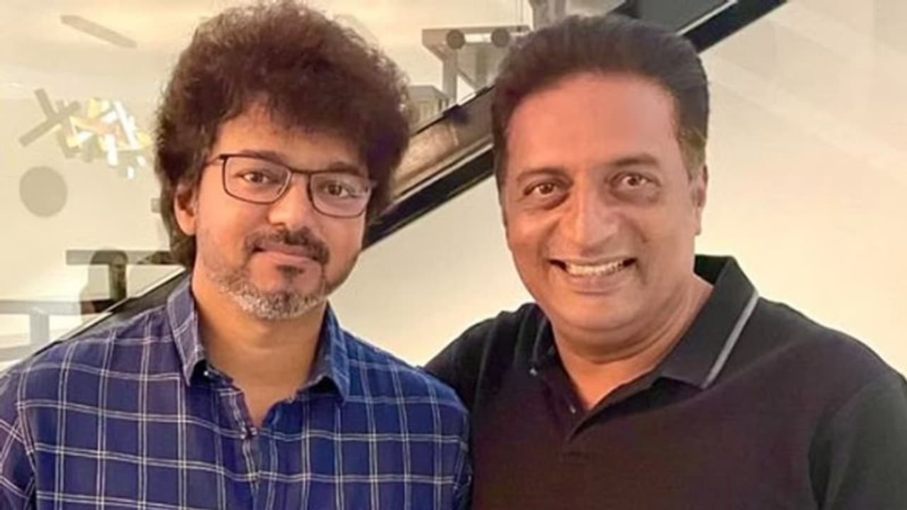 Thalapathy 66 : 'ഹായ് ചെല്ലം ഞങ്ങള് വീണ്ടും ഒന്നിച്ചു'; പ്രകാശ് രാജും വിജയും വീണ്ടും ഒന്നിക്കുന്നു Thalapathy 66 : 'ഹായ് ചെല്ലം ഞങ്ങള് വീണ്ടും ഒന്നിച്ചു'; പ്രകാശ് രാജും വിജയും വീണ്ടും ഒന്നിക്കുന്നു