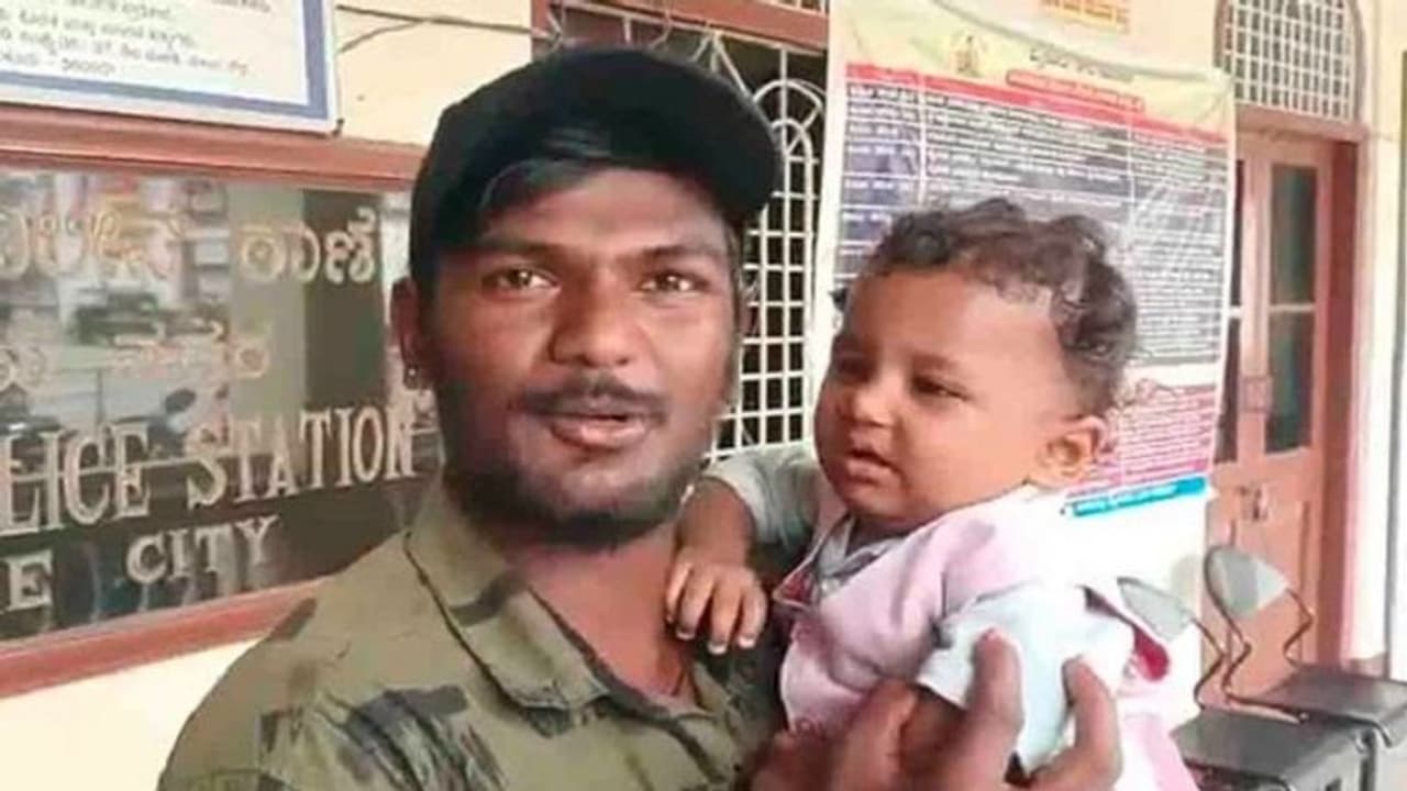 ಯುವಕನ ಕೈಗೆ ಮಗು ಕೊಟ್ಟು ಮಹಿಳೆ ಪರಾರಿ ಕೇಸಿಗೆ ಟ್ವಿಸ್ಟ್: ಲವ್ವಿಡವ್ವಿಗೆ ಮಾಡಿದ ನಾಟಕ ಅಬ್ಬಬ್ಬಾ...! ಯುವಕನ ಕೈಗೆ ಮಗು ಕೊಟ್ಟು ಮಹಿಳೆ ಪರಾರಿ ಕೇಸಿಗೆ ಟ್ವಿಸ್ಟ್: ಲವ್ವಿಡವ್ವಿಗೆ ಮಾಡಿದ ನಾಟಕ ಅಬ್ಬಬ್ಬಾ...!