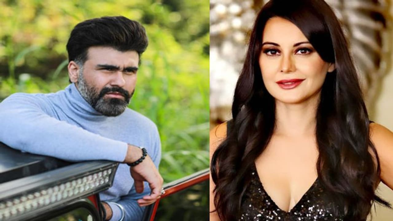 Aarya Babbar ने मिनीषा लांबा से मांगी थी माफी, फैलाई थी एक्ट्रेस के खिलाफ ये झूठी अफवाह Aarya Babbar ने मिनीषा लांबा से मांगी थी माफी, फैलाई थी एक्ट्रेस के खिलाफ ये झूठी अफवाह