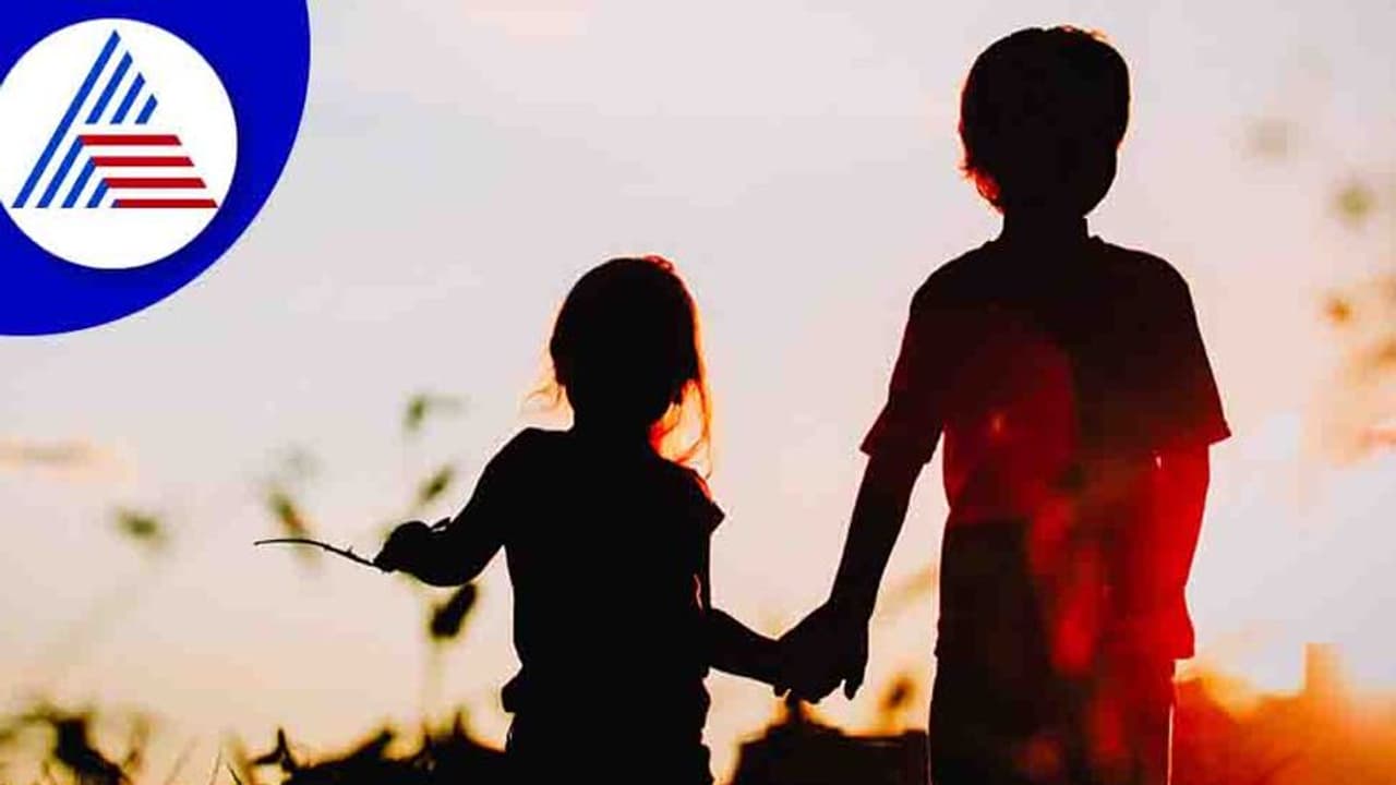 National Brother's Day: கண்ணுக்கு கண்ணாக.. உடன் பயணிக்கும் சகோதர்களை கொண்டாடும் தினம் இன்று!! National Brother's Day: கண்ணுக்கு கண்ணாக.. உடன் பயணிக்கும் சகோதர்களை கொண்டாடும் தினம் இன்று!!