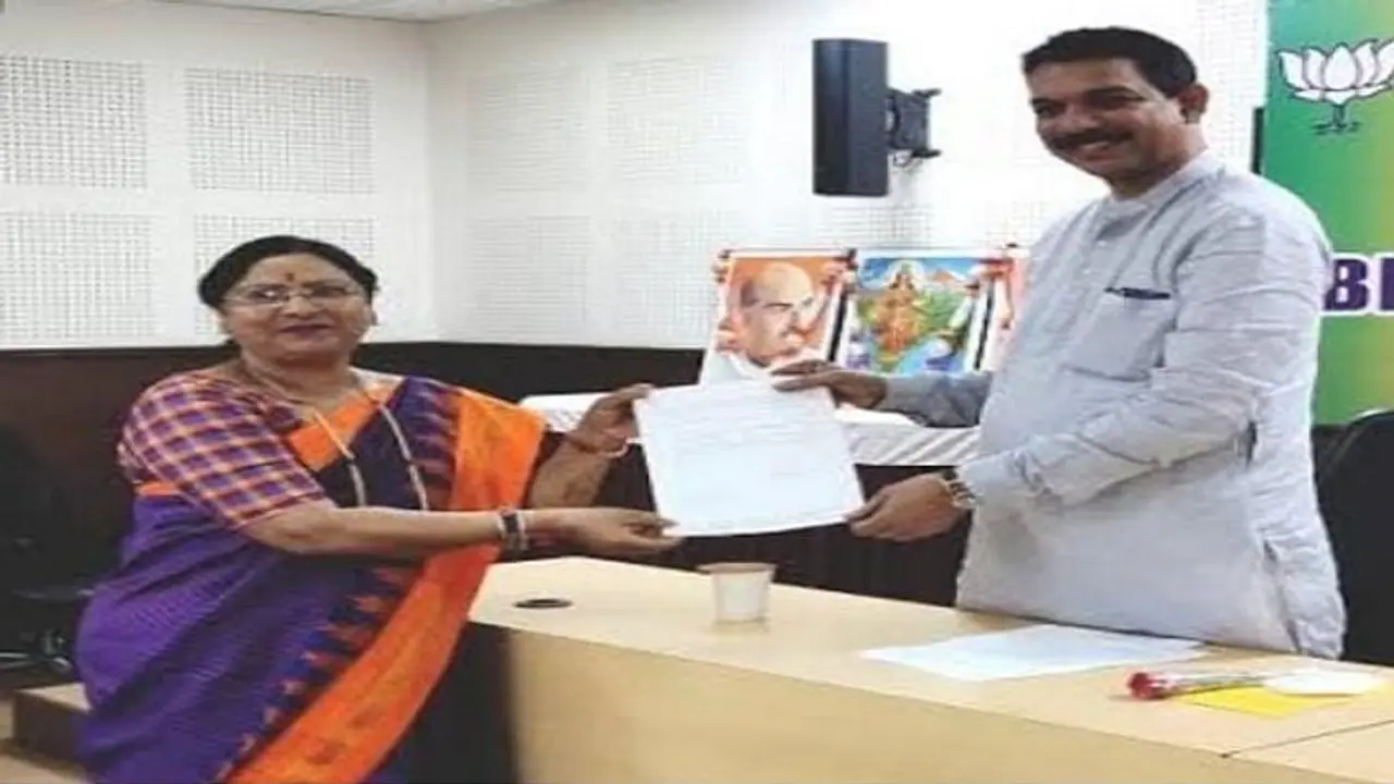 ಕೊನೇ ಕ್ಷಣದಲ್ಲಿ ಬಿಜೆಪಿ ಅಭ್ಯರ್ಥಿ ಘೋಷಣೆ, ಪಟ್ಟಿಯಲ್ಲಿ ಮತ್ತಷ್ಟು ಅಚ್ಚರಿ ಕೊನೇ ಕ್ಷಣದಲ್ಲಿ ಬಿಜೆಪಿ ಅಭ್ಯರ್ಥಿ ಘೋಷಣೆ, ಪಟ್ಟಿಯಲ್ಲಿ ಮತ್ತಷ್ಟು ಅಚ್ಚರಿ