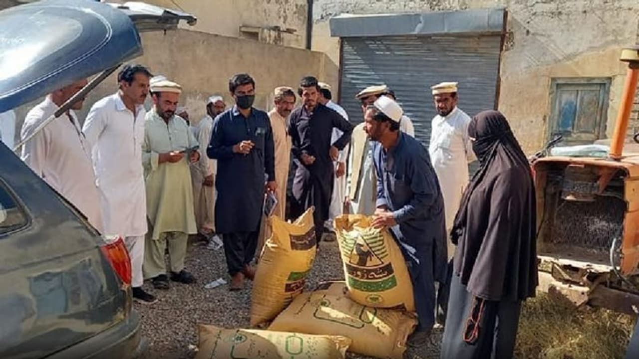 'വരാനിരിക്കുന്നത് മോശം ദിനങ്ങൾ'; പാകിസ്ഥാനിൽ സാമ്പത്തിക പ്രതിസന്ധിയുടെ മുന്നറിയിപ്പ് നൽകി ധനമന്ത്രി 'വരാനിരിക്കുന്നത് മോശം ദിനങ്ങൾ'; പാകിസ്ഥാനിൽ സാമ്പത്തിക പ്രതിസന്ധിയുടെ മുന്നറിയിപ്പ് നൽകി ധനമന്ത്രി