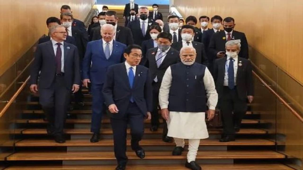 অস্ট্রেলিয়া, জাপান ও মার্কিন রাষ্ট্রপতিকে অনন্য উপহার, মন জয় করলেন মোদী