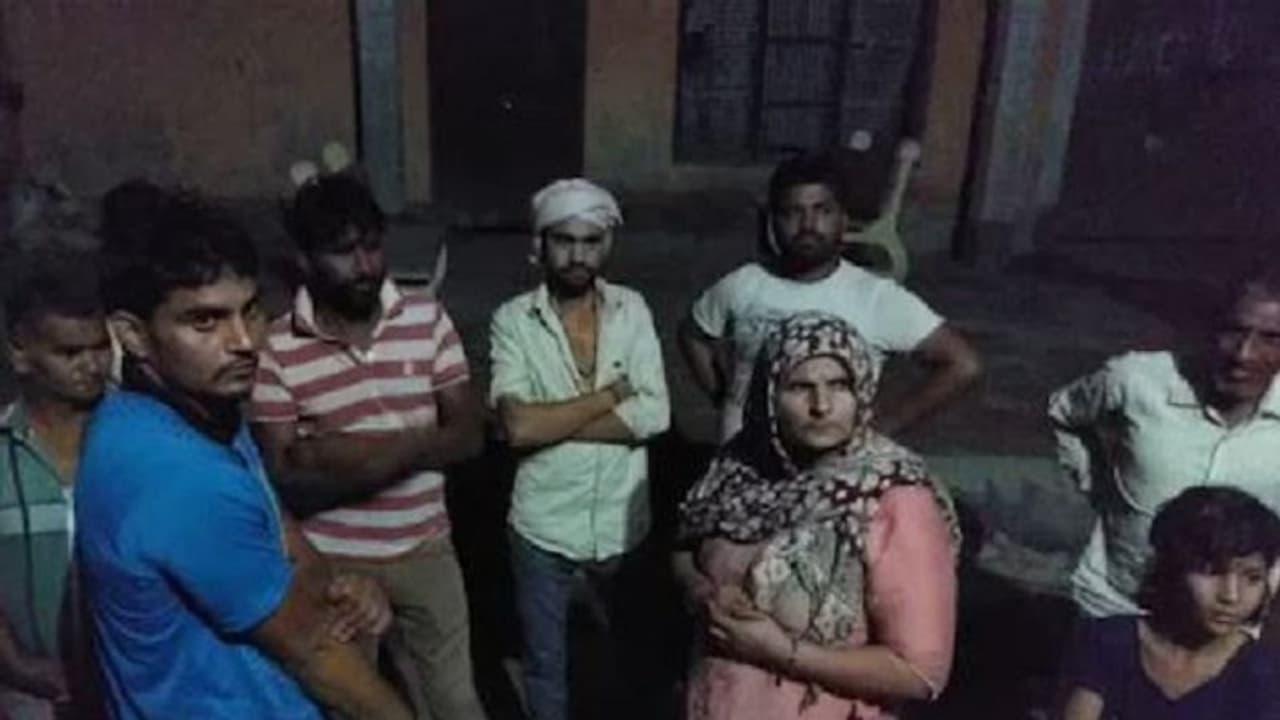 बागपत: गांव की लड़की को भगा ले गया युवक, बदनामी के डर से मां ने दो बेटियों के साथ उठा लिया बड़ा कदम