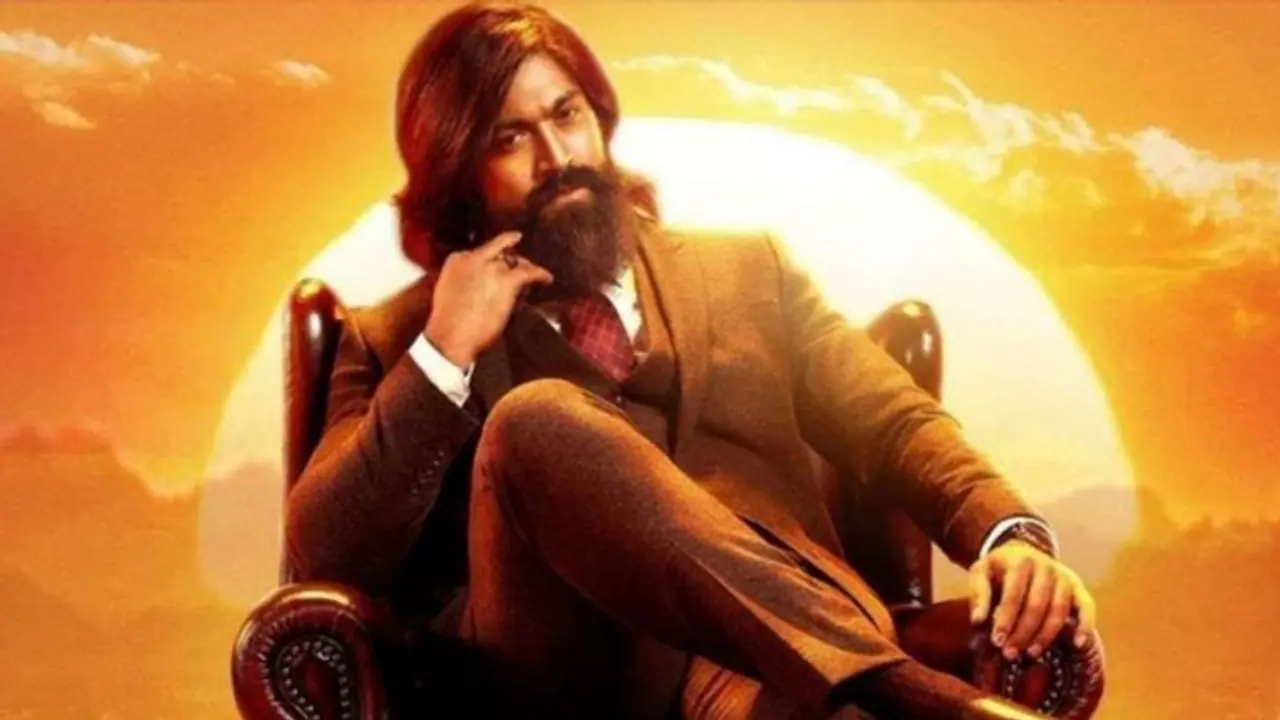 KGF Chapter 2 ने की 1250 करोड़ रुपए की धमाकेदार कमाई, अब बॉलीवुड पर इसके निर्माताओं की नज़र KGF Chapter 2 ने की 1250 करोड़ रुपए की धमाकेदार कमाई, अब बॉलीवुड पर इसके निर्माताओं की नज़र