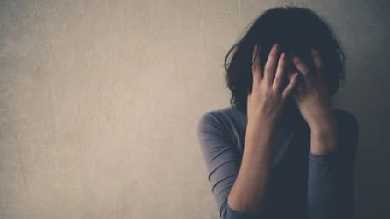 Vismaya Case : 'മരിക്കാതിരിക്കാൻ ഏറെ ശ്രമിച്ച ദിവസങ്ങള്‍'; യുവതിയുടെ കുറിപ്പ്