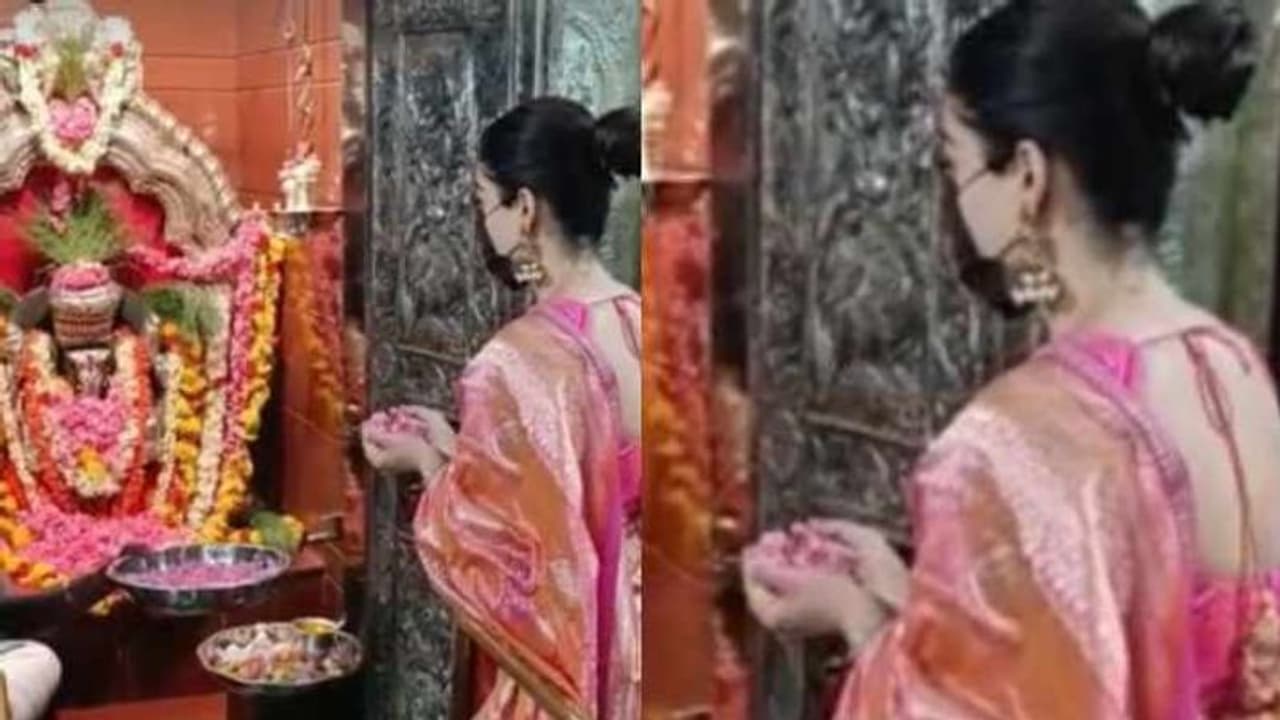 ಬೆಂಗಳೂರಿನಲ್ಲಿದ್ದರೆ ಈ ದೇವಸ್ಥಾನಕ್ಕೆ ಭೇಟಿ ನೀಡಿದ ಬಳಿಕವೇ ಪಯಣ ಆರಂಭಿಸ್ತಾರಂತೆ ರಶ್ಮಿಕಾ ಮಂದಣ್ಣ ಬೆಂಗಳೂರಿನಲ್ಲಿದ್ದರೆ ಈ ದೇವಸ್ಥಾನಕ್ಕೆ ಭೇಟಿ ನೀಡಿದ ಬಳಿಕವೇ ಪಯಣ ಆರಂಭಿಸ್ತಾರಂತೆ ರಶ್ಮಿಕಾ ಮಂದಣ್ಣ