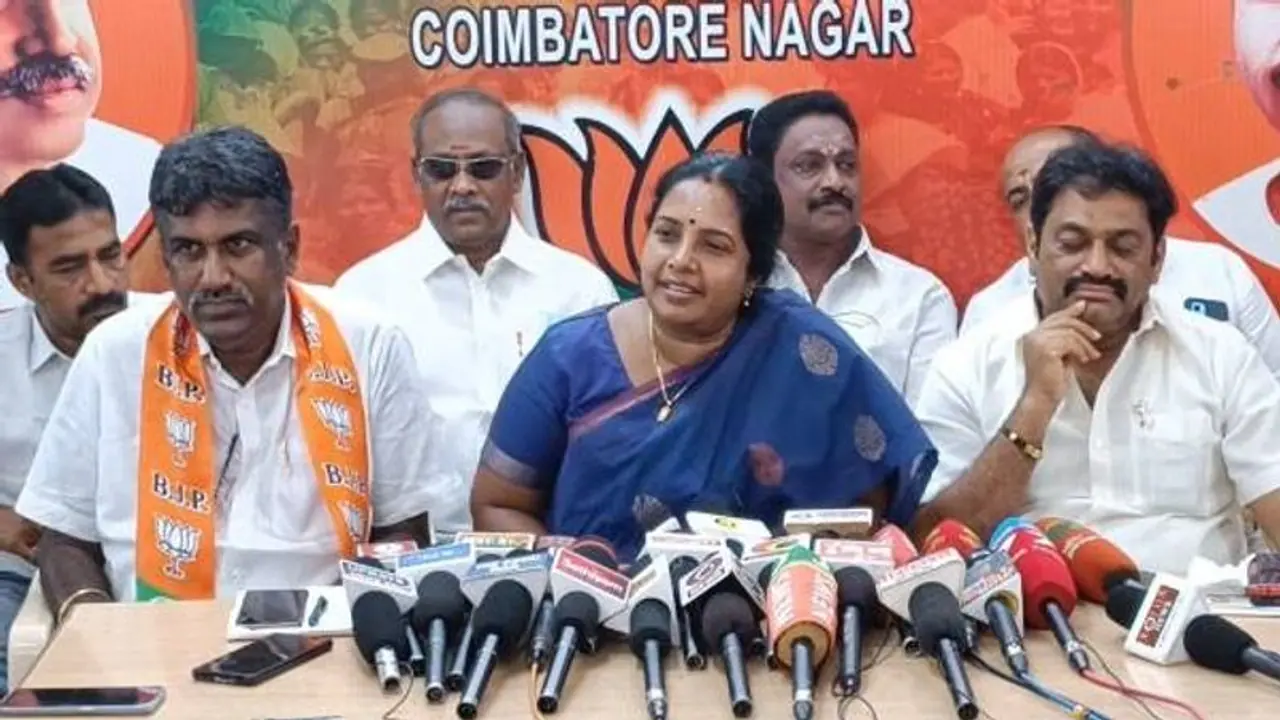 “மதத்திற்கு எதிராயல்ல” எனும் முதல்வர் இந்து மத பண்டிகைக்கு வாழ்த்துச் சொல்வாரா? வானதி கேள்வி “மதத்திற்கு எதிராயல்ல” எனும் முதல்வர் இந்து மத பண்டிகைக்கு வாழ்த்துச் சொல்வாரா? வானதி கேள்வி