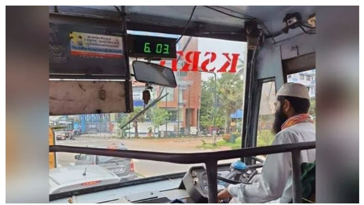 മതവേഷം ധരിച്ച് ഡ്രൈവർ ഡ്യൂട്ടിക്കെത്തിയോ?; ആരോപണത്തിൽ വിശദീകരണവുമായി കെഎസ്ആർടിസി മതവേഷം ധരിച്ച് ഡ്രൈവർ ഡ്യൂട്ടിക്കെത്തിയോ?; ആരോപണത്തിൽ വിശദീകരണവുമായി കെഎസ്ആർടിസി