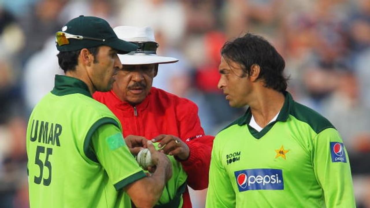 ஆஃப்கானிஸ்தான் அணியின் பவுலிங் பயிற்சியாளராக பாக்., முன்னாள் ஜாம்பவான் நியமனம் ஆஃப்கானிஸ்தான் அணியின் பவுலிங் பயிற்சியாளராக பாக்., முன்னாள் ஜாம்பவான் நியமனம்