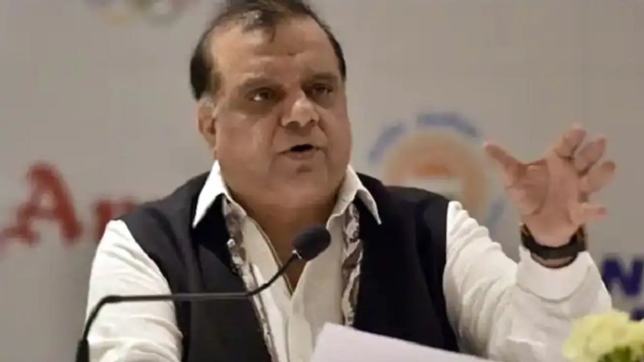 'তার বরখাস্ত হওয়ার খবর মিথ্যে, নির্বাচন না লড়লেও এখনও আইওএ র দায়িত্ব তিনিই', জানিয়ে দিলেন নরিন্দর বাত্রা 