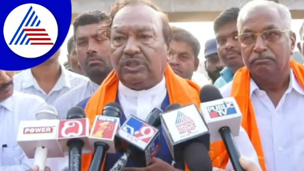 ಕಗ್ಗೊಲೆಗಳ ಹಿನ್ನೆಲೆ ಕರ್ನಾಟಕದಲ್ಲಿ ಹಿಂದುತ್ವ ಜಾಗೃತಿ: ಈಶ್ವರಪ್ಪ ಹೇಳಿಕೆ ಕಗ್ಗೊಲೆಗಳ ಹಿನ್ನೆಲೆ ಕರ್ನಾಟಕದಲ್ಲಿ ಹಿಂದುತ್ವ ಜಾಗೃತಿ: ಈಶ್ವರಪ್ಪ ಹೇಳಿಕೆ