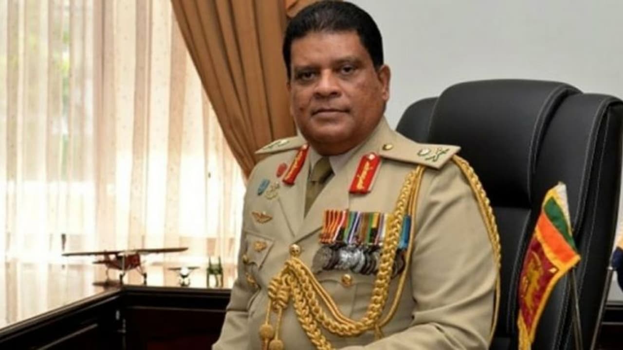 இலங்கை ராணுவ தளபதி ராஜினாமா... புதிய ராணுவ தளபதி ஜூன்.1ல் பொறுப்பேற்பு!! இலங்கை ராணுவ தளபதி ராஜினாமா... புதிய ராணுவ தளபதி ஜூன்.1ல் பொறுப்பேற்பு!!