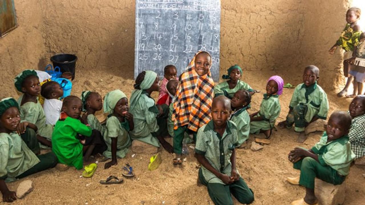 UNICEF की चौंकाने वाली रिपोर्ट, दुनियाभर के बच्चों की जिंदगी खतरे में डाल रहे अमीर देश, पर्यावरण का मुद्दा UNICEF की चौंकाने वाली रिपोर्ट, दुनियाभर के बच्चों की जिंदगी खतरे में डाल रहे अमीर देश, पर्यावरण का मुद्दा